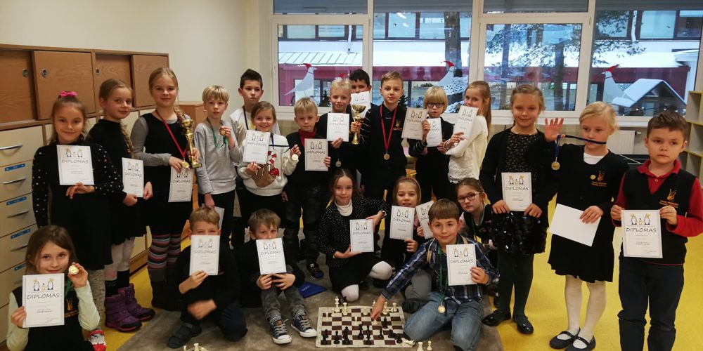 Kalėdinis šachmatų turnyras „Nykštukas”